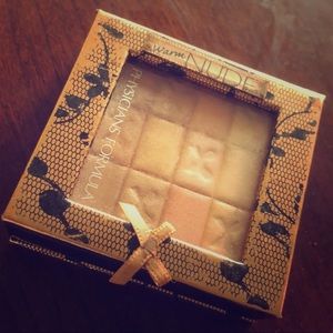 Physicians Formula- Warm Nude Shimmer Strips